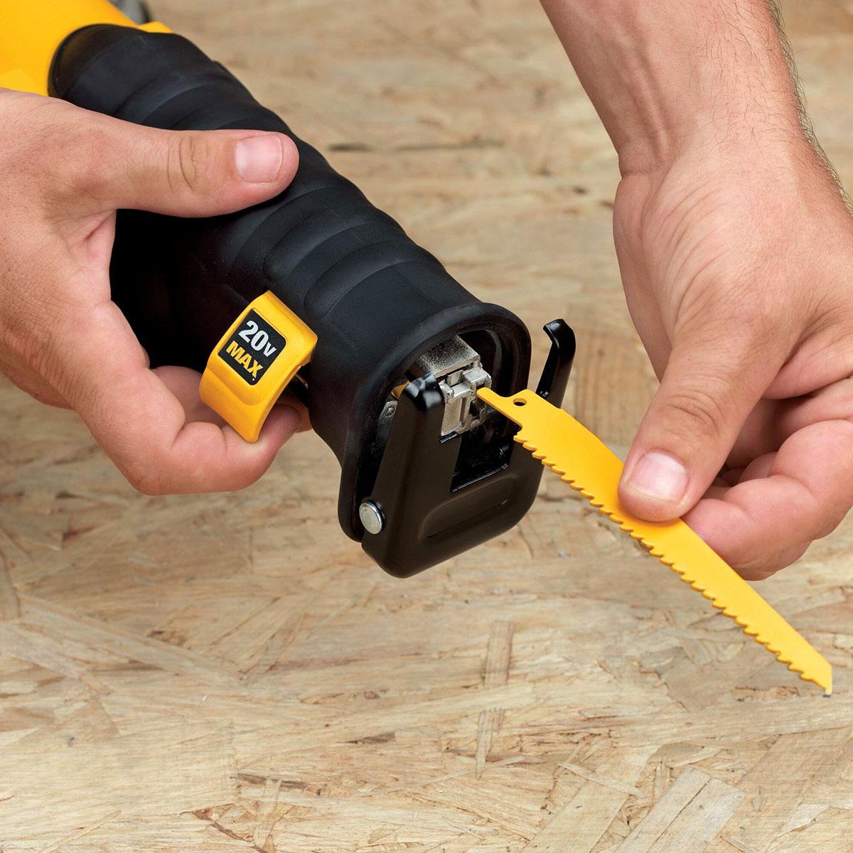 DeWalt 20V MAX Reciprocating Saw